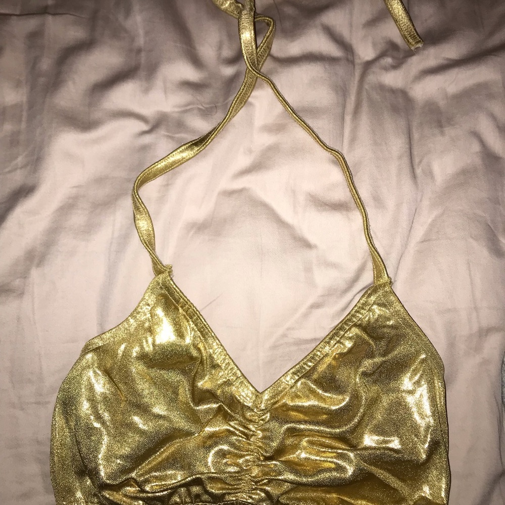 SHINY GOLD SPORTS BRA